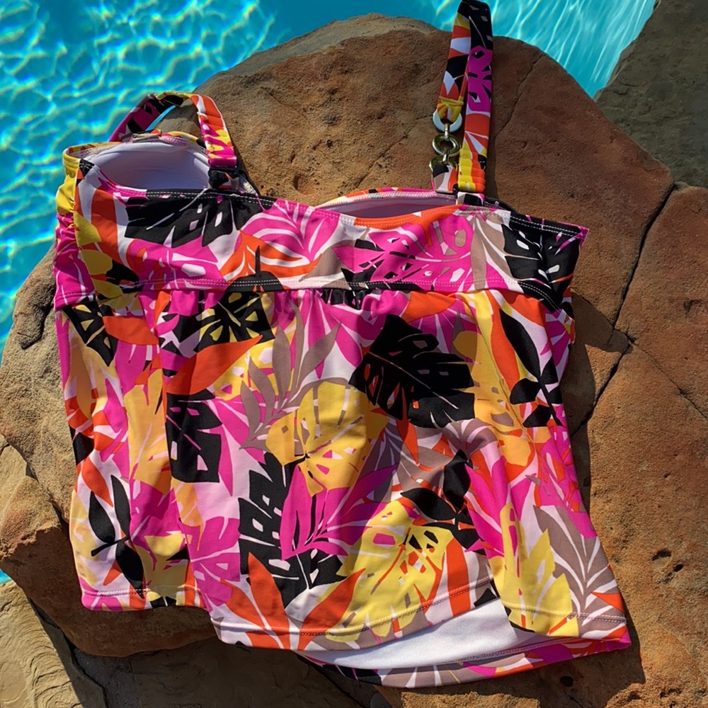 Tankini Swim Top - Picture 2 of 3